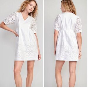 Old Navy White Eyelet Puff Sleeve V- Neck Cotton Spring Bridal Mini Dress Size M